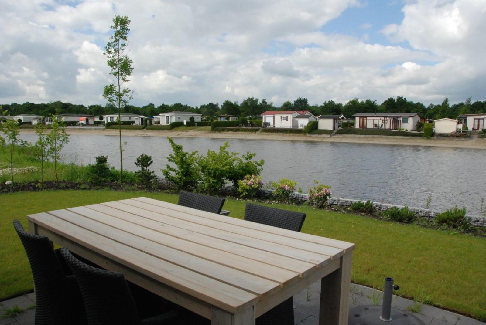 Recreatiepark De Tien Heugten Schoonloo Eksteriør bilde